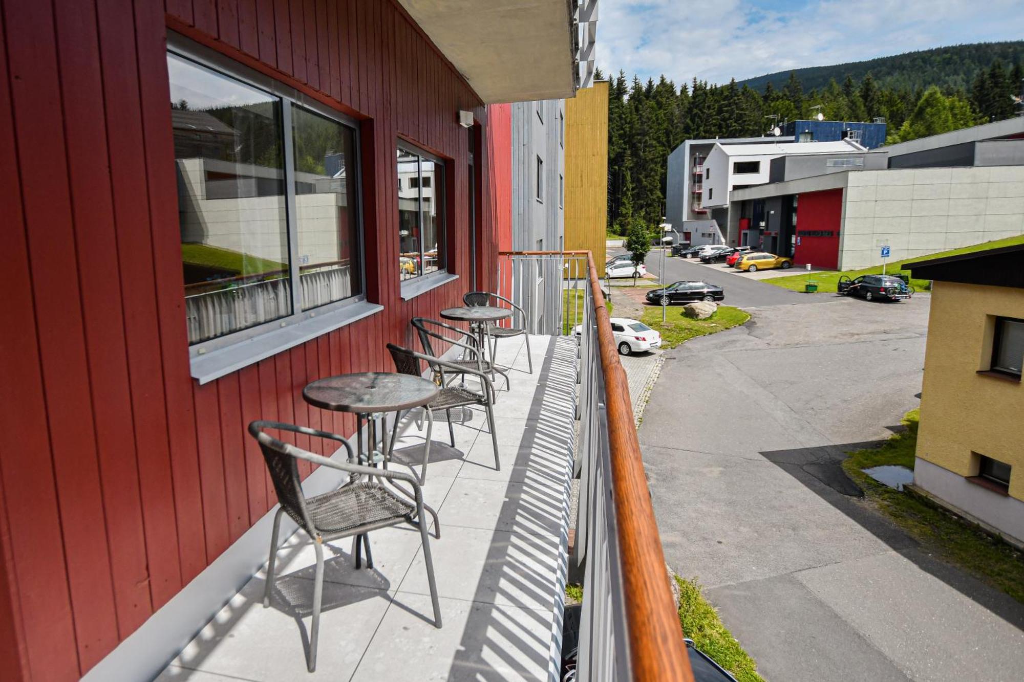 Apartmany Ados Harrachov Luaran gambar